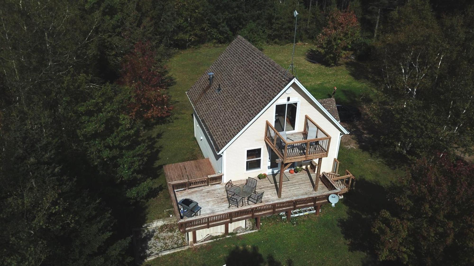 Nestled Woods By Brackley Beach Exterior photo